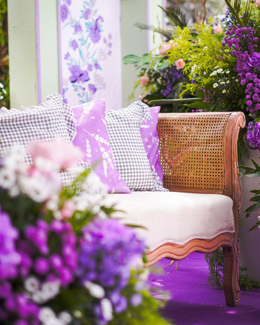 Arjun and Radhika - Photo 1